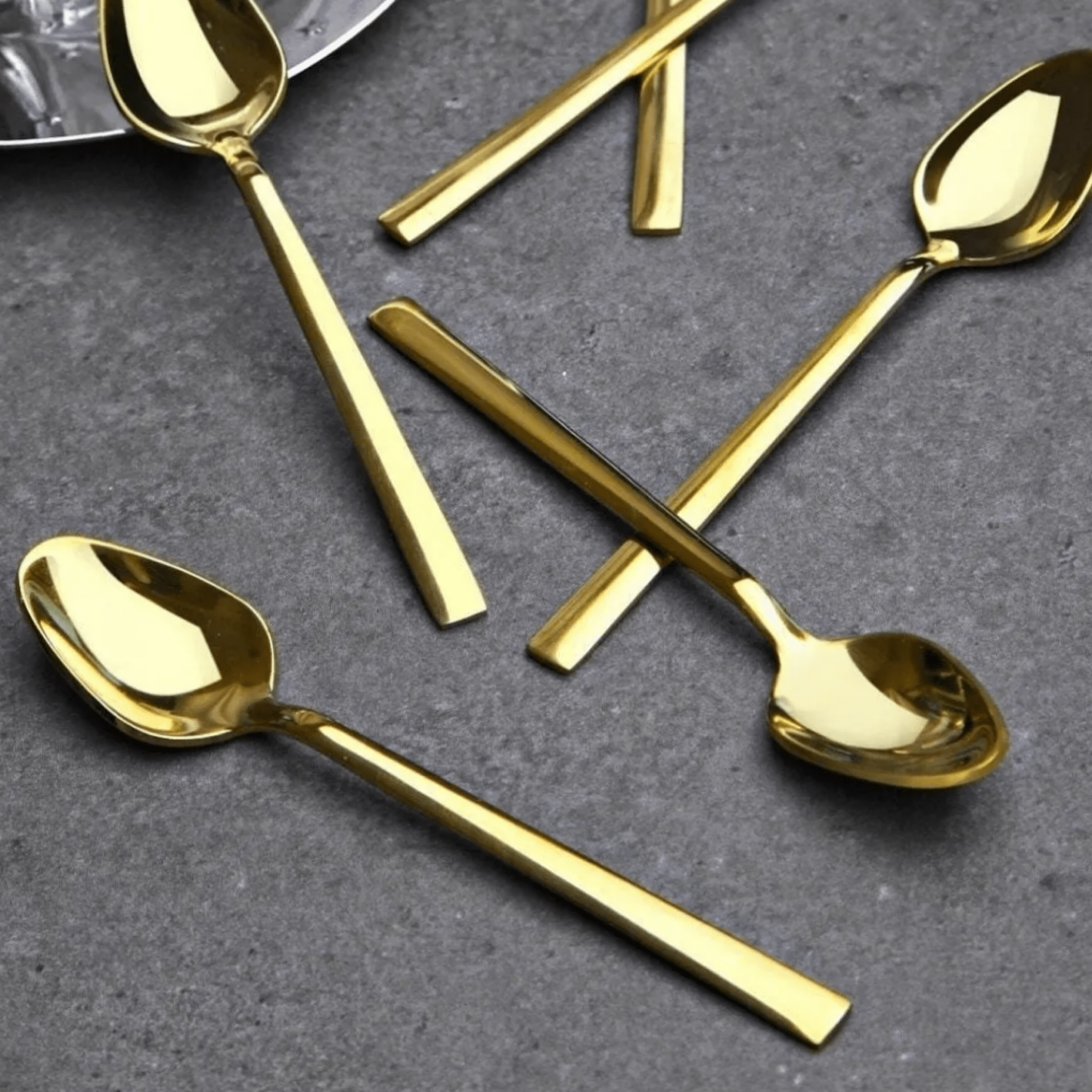 6 kişilik porselen çay tabaklı çay bardağı takımı - kırmızı puanlı Gold | Luxury Turkish Tea Set - | DUKKANI ISTANBUL
