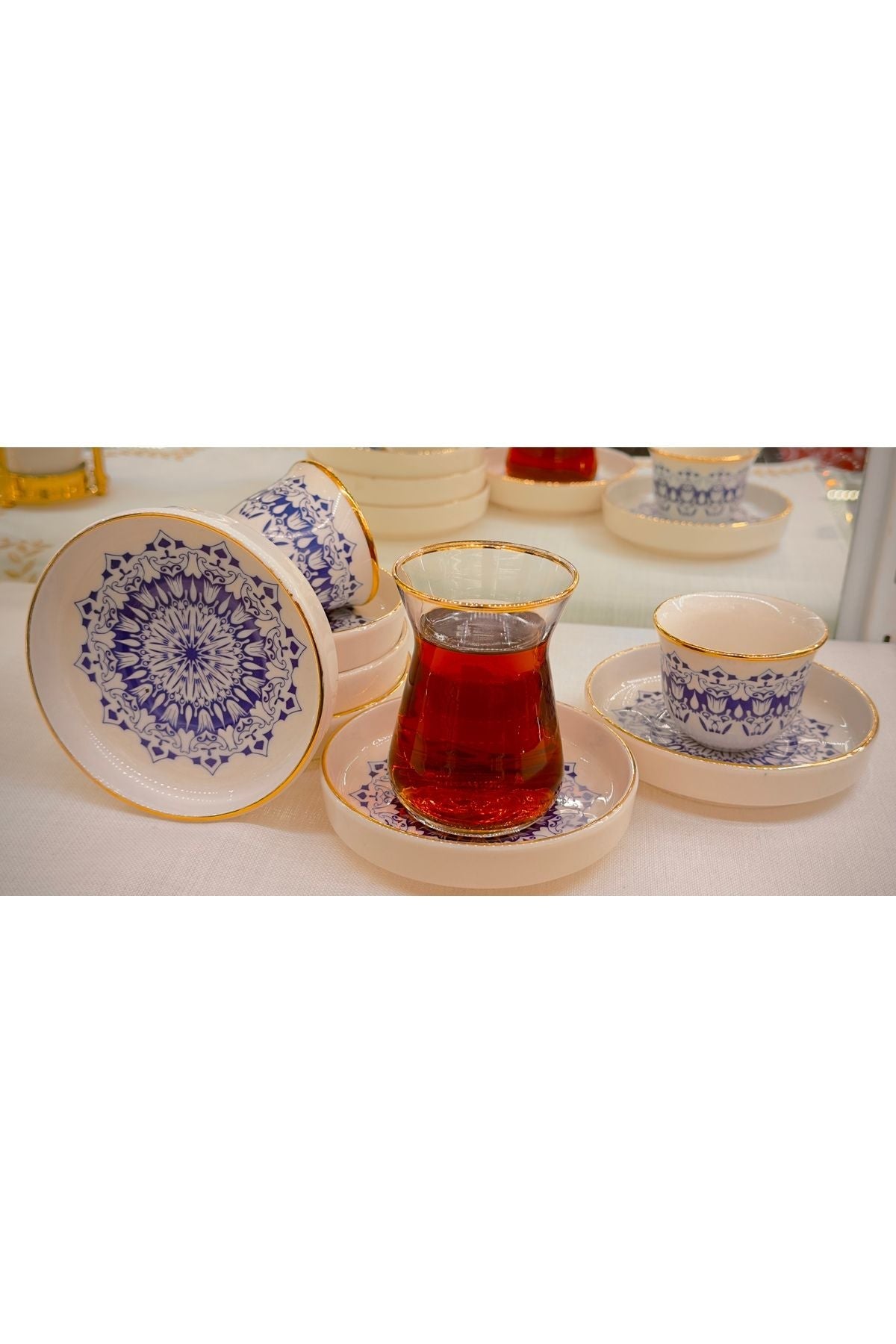 Antrasit Desenli 18 Parça Altın Yaldızlı El İşlemeli Çay ve Mırra Seti – 6 Kişilik | Luxury Turkish Tea Set - Bardak | DUKKANI ISTANBUL