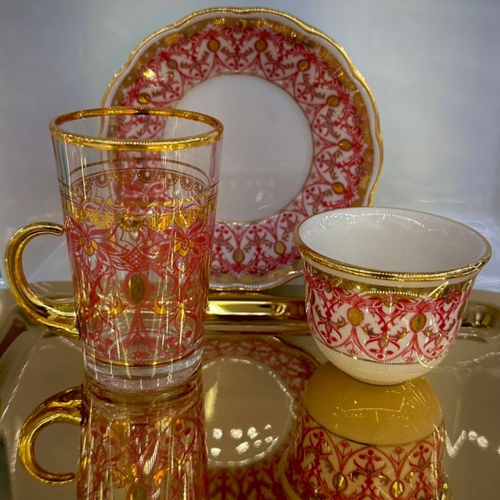 Kırmızı Dantel Desenli Altın Yaldızlı El İşlemeli Tam Takım Çay ve Mırra Seti – 6 Kişilik | Luxury Turkish Tea Set - Kahve Fincanı | DUKKANI ISTANBUL