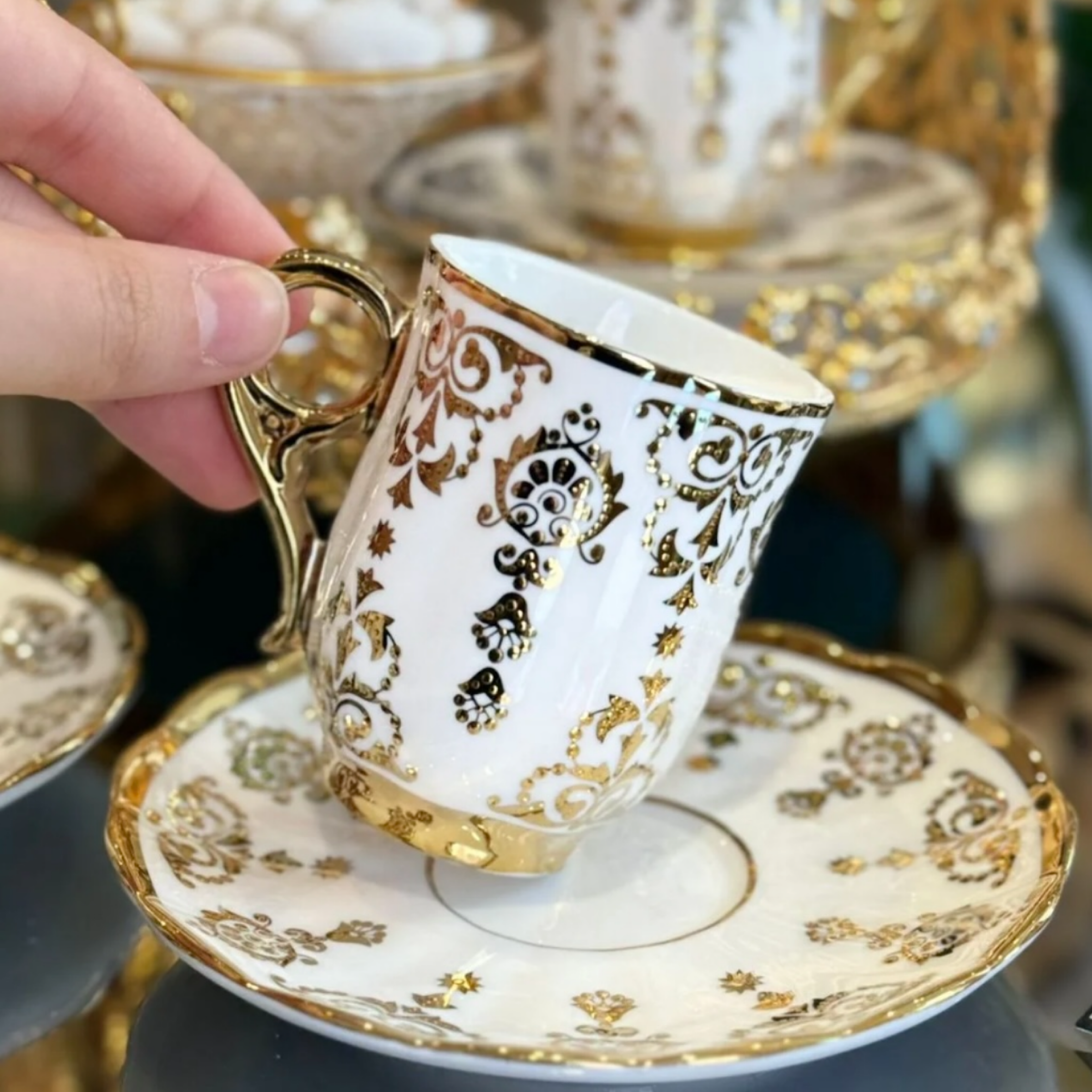 6 kişilik Kabartma Gold Türk Kahvesi Fincan Takımı