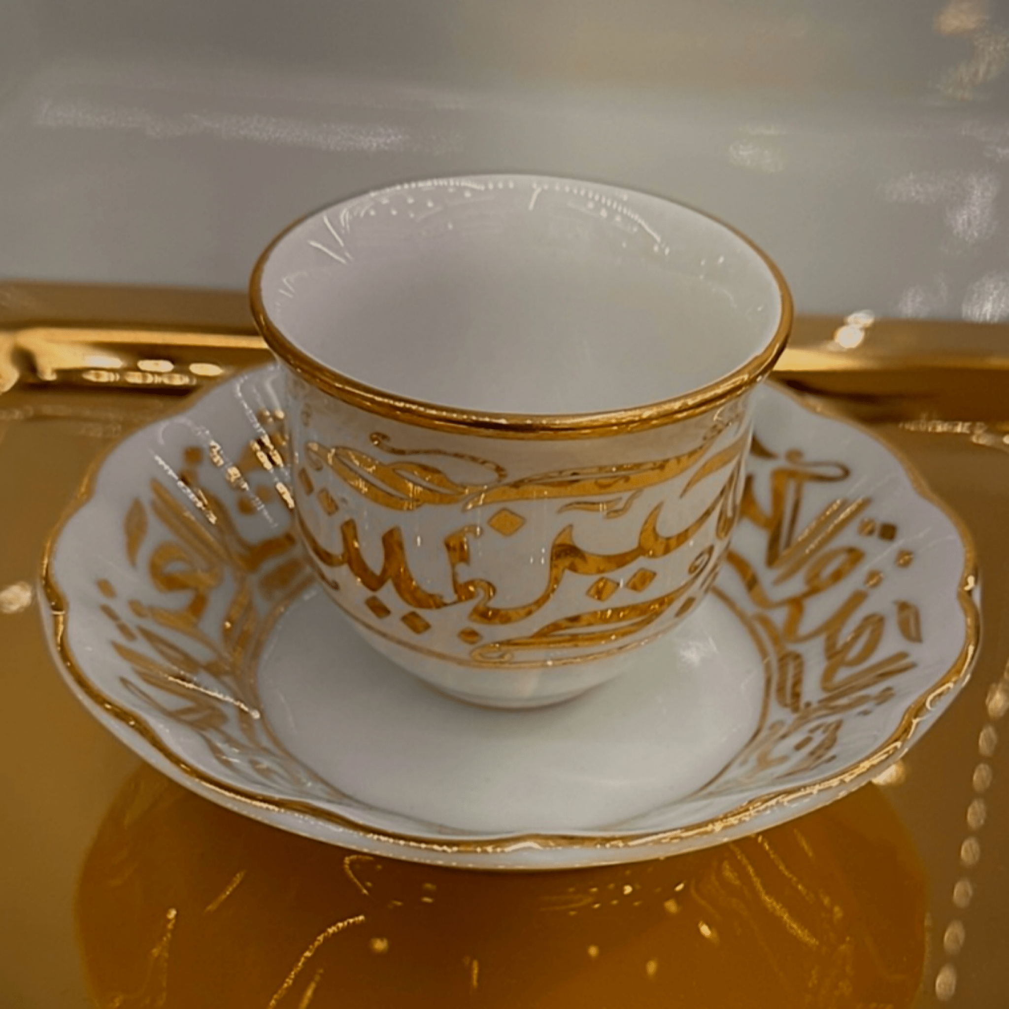Bereket Gold Desenli El İşlemeli Altın Yaldızlı Tam Takım Çay ve Mırra Seti – 6 Kişilik | Luxury Turkish Tea Set - Kahvaltı Takımı | DUKKANI ISTANBUL