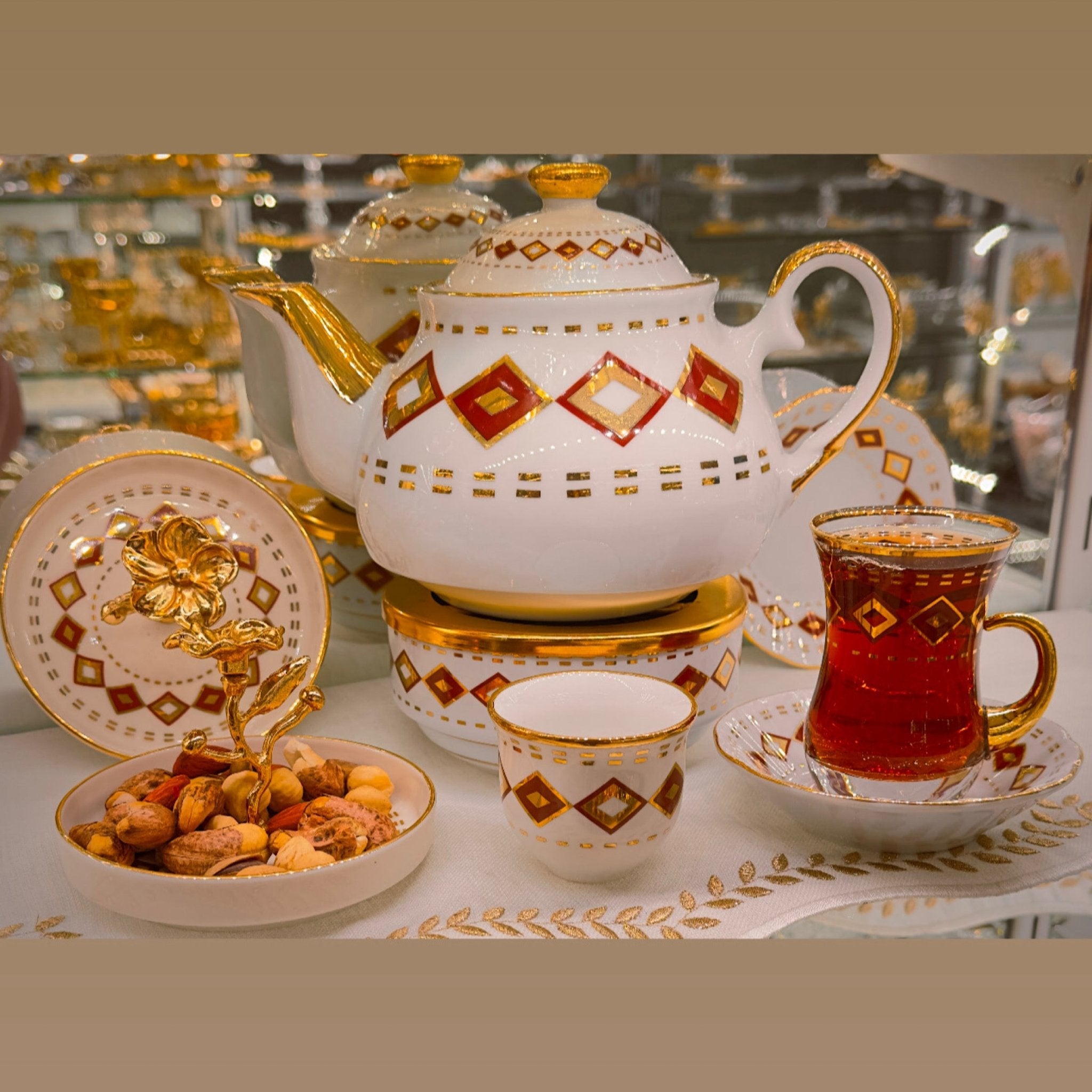 Ennabi Baklava Desenli Çay, Mırra ve Demlikli Takım | 6 Kişilik Lüks Osmanlı Tarzı Sunum Seti | Luxury Turkish Tea Set - | DUKKANI ISTANBUL
