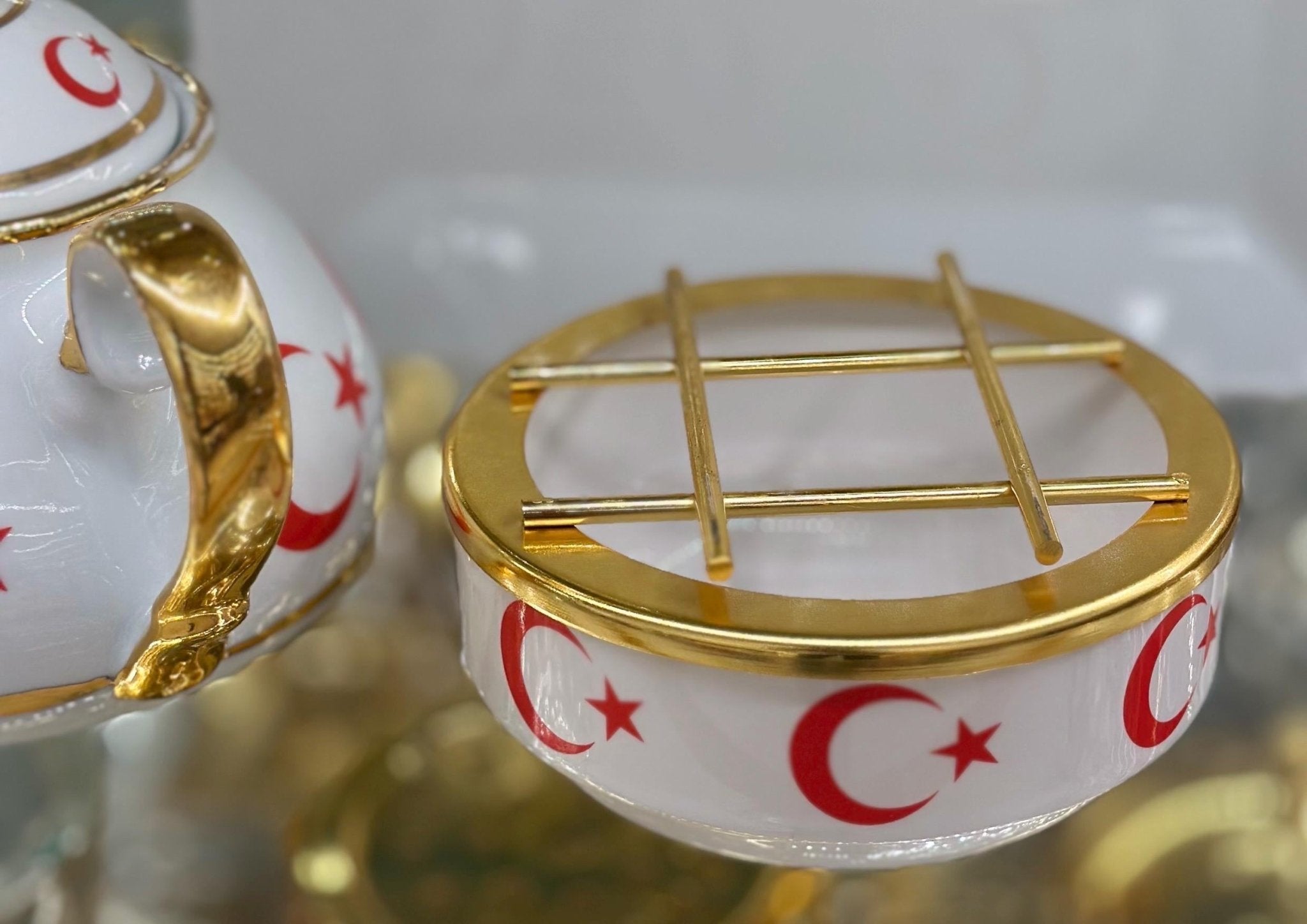 Isıtıcılı Çaydanlık HilaL – Gelenekten İlham Alan Gururlu Tasarım | Luxury Turkish Tea Set - | DUKKANI ISTANBUL