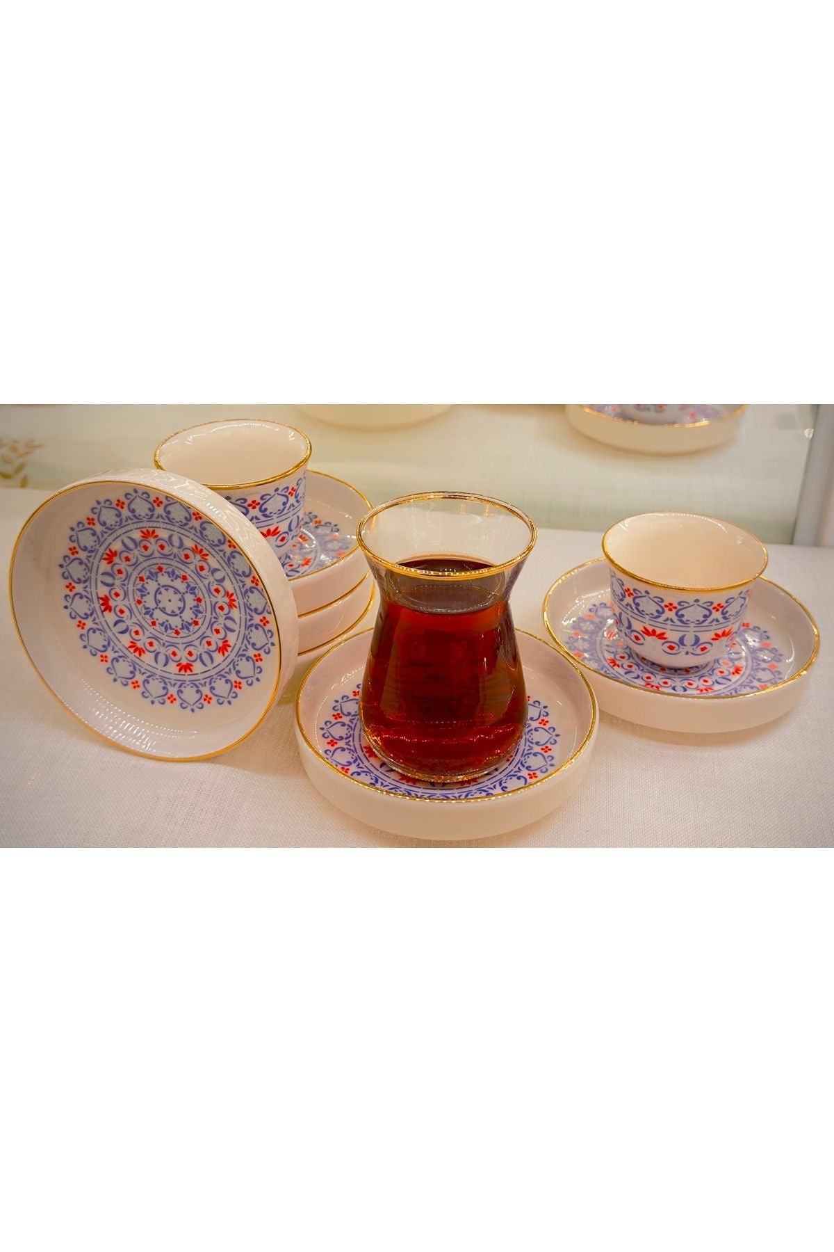 Rumi Desenli 18 Parça Altın Yaldızlı El İşlemeli Çay ve Mırra Seti – 6 Kişilik | Luxury Turkish Tea Set - Bardak | DUKKANI ISTANBUL
