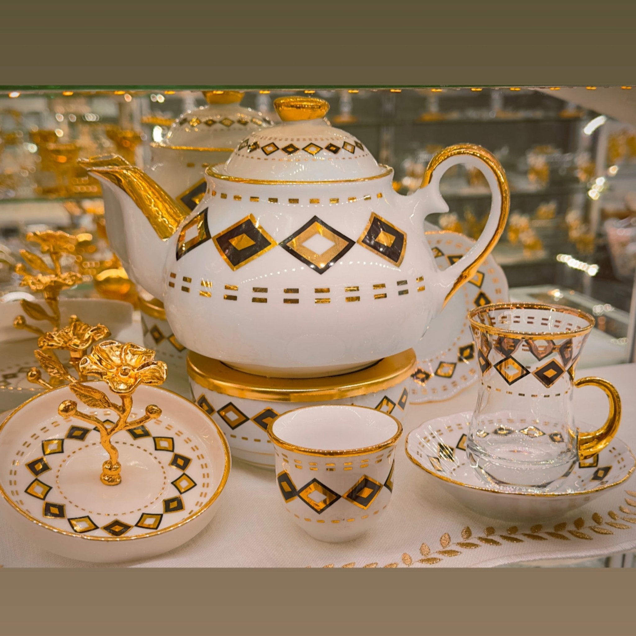 Siyah Baklava Desenli Çay, Mırra ve Demlikli Set | 6 Kişilik Lüks Osmanlı Tarzı El Yapımı Sunum Takımı | Luxury Turkish Tea Set - | DUKKANI ISTANBUL